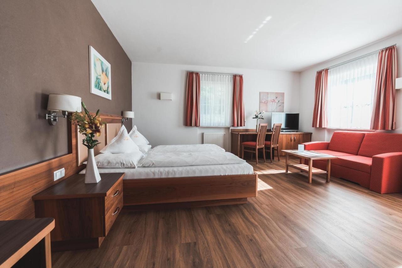 Hotel Am Sonneck Lagundo Luaran gambar